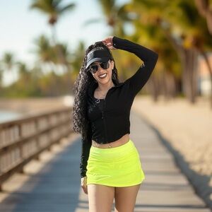 Black and silver aviator Sunglasses